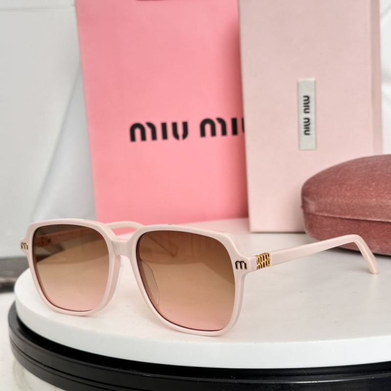 MIU MIU